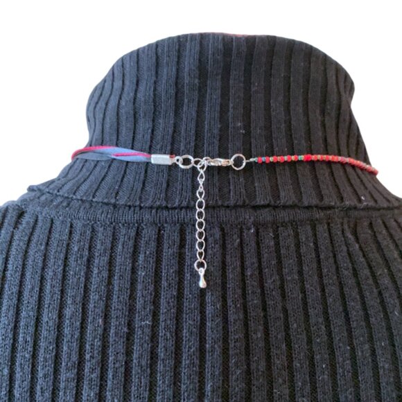 Handmade Long pendant necklace with fabric Red and Black pompom - Picture 5 of 7